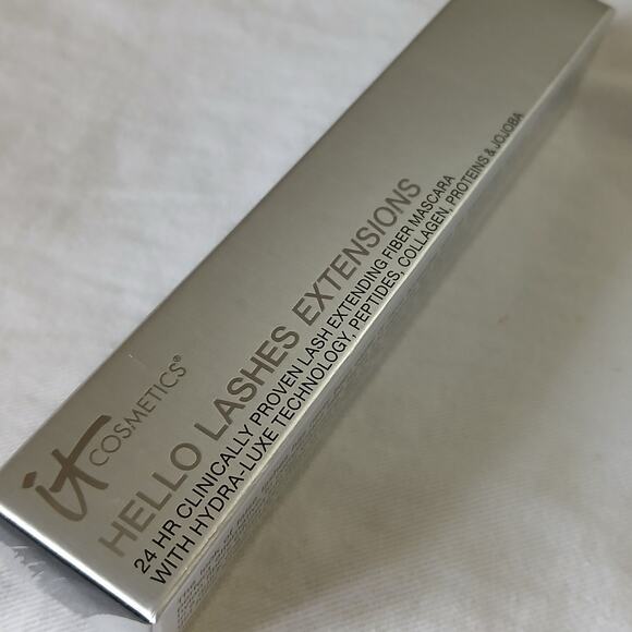 IT Cosmetics HELLO LASHES EXTENSIONS 24 Hour extending fiber mascara .33oz black - Picture 2 of 11